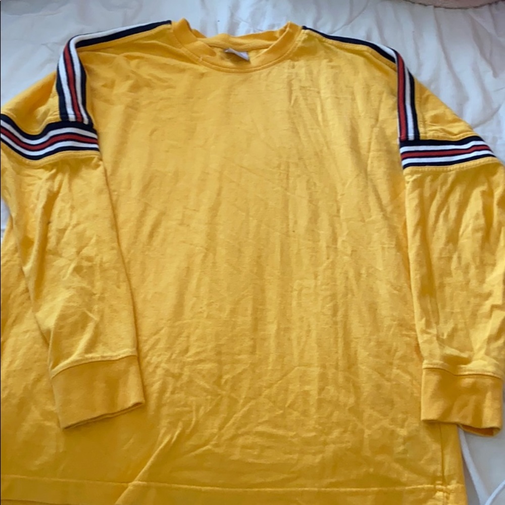 Long yellow sleeve shirt